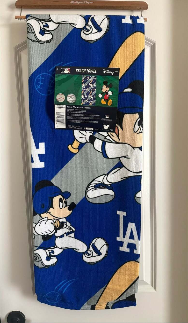 Disney MLB Dodgers Mickey Mouse Beach Towel 36in x 72in
